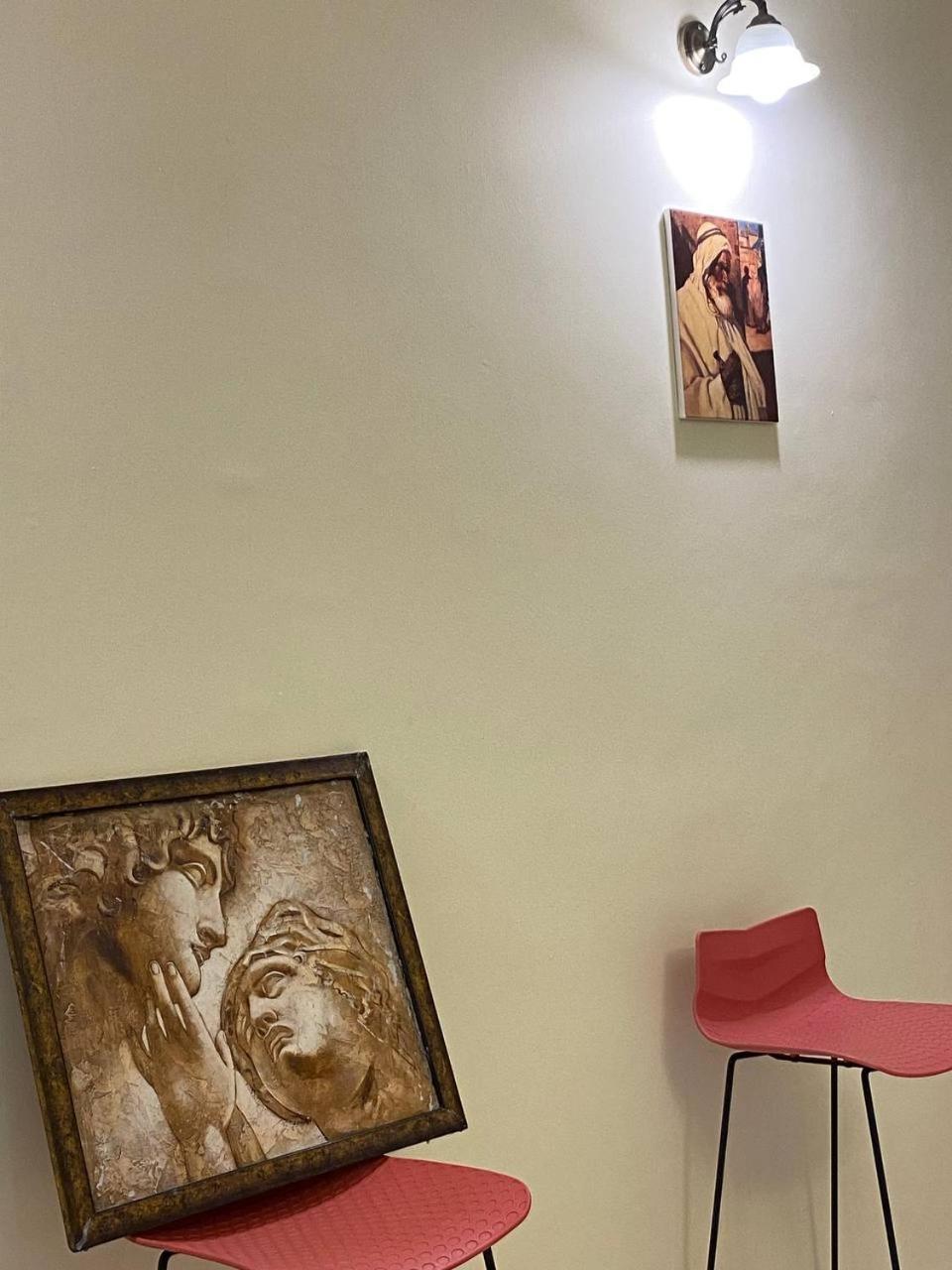 The Villa Hostel - By Lunar อาบูดาบี ภายนอก รูปภาพ
